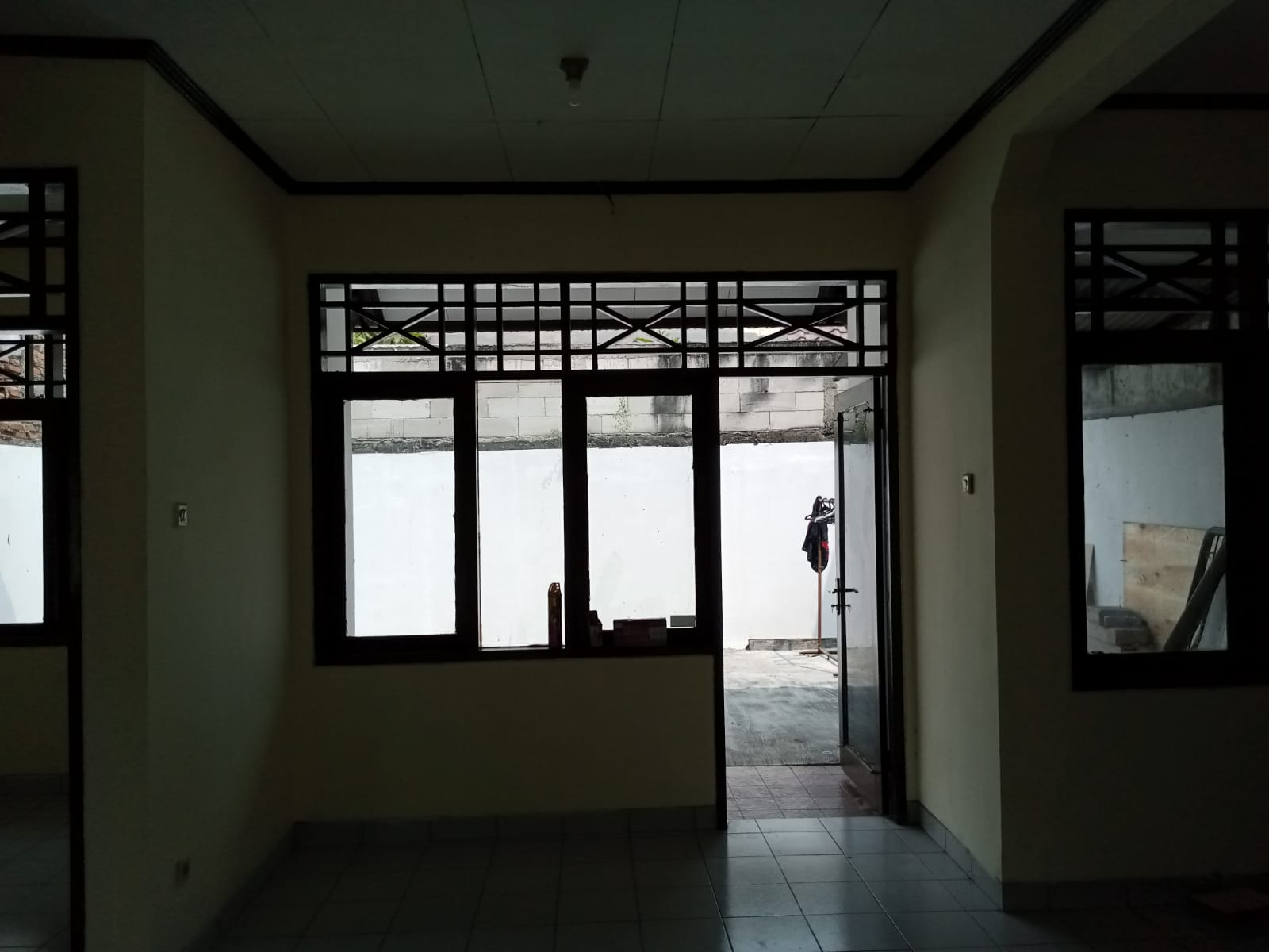 Rumah Dijual di Cluster Tropikana Jababeka Cikarang 